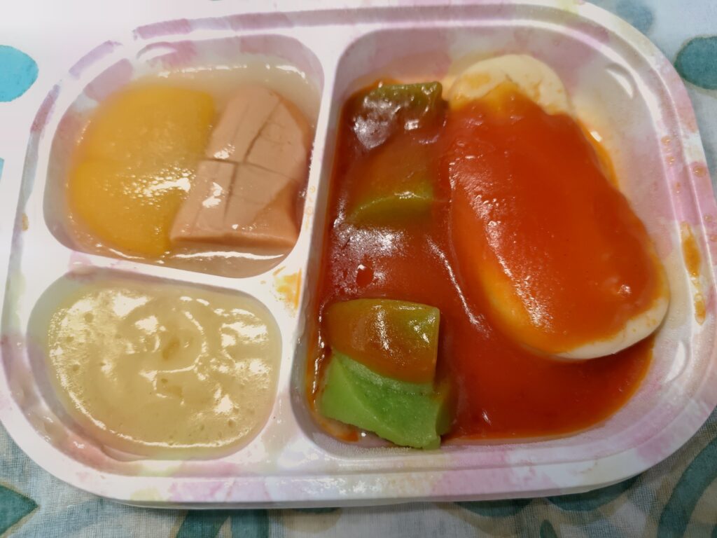 食楽膳ムース、チキンのトマト煮込み